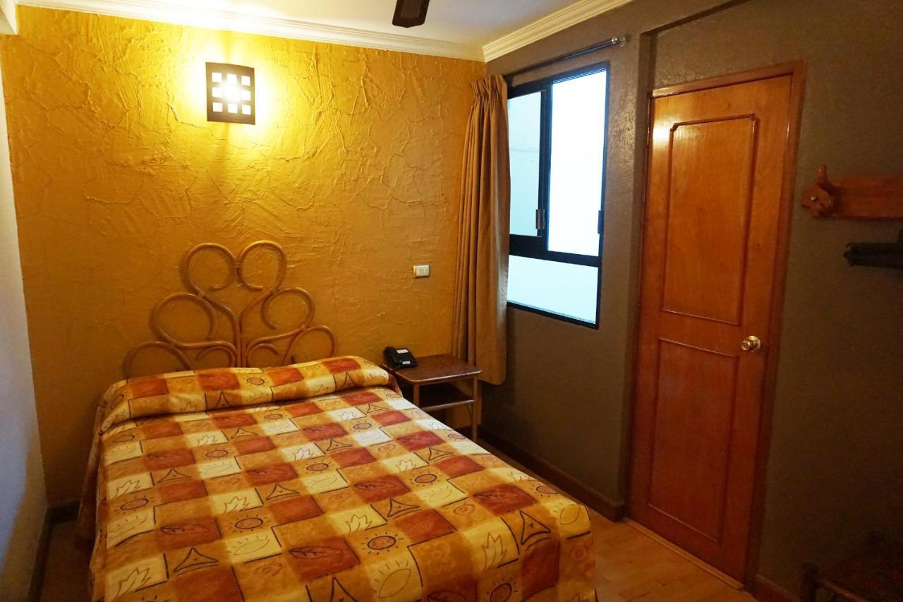 Hotel Plaza Crystal Xalapa Dış mekan fotoğraf