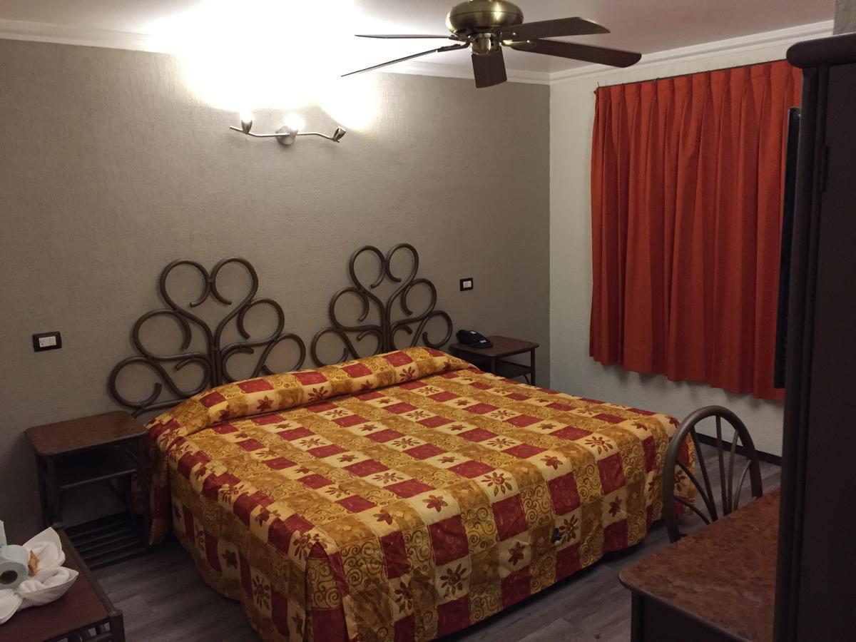 Hotel Plaza Crystal Xalapa Dış mekan fotoğraf