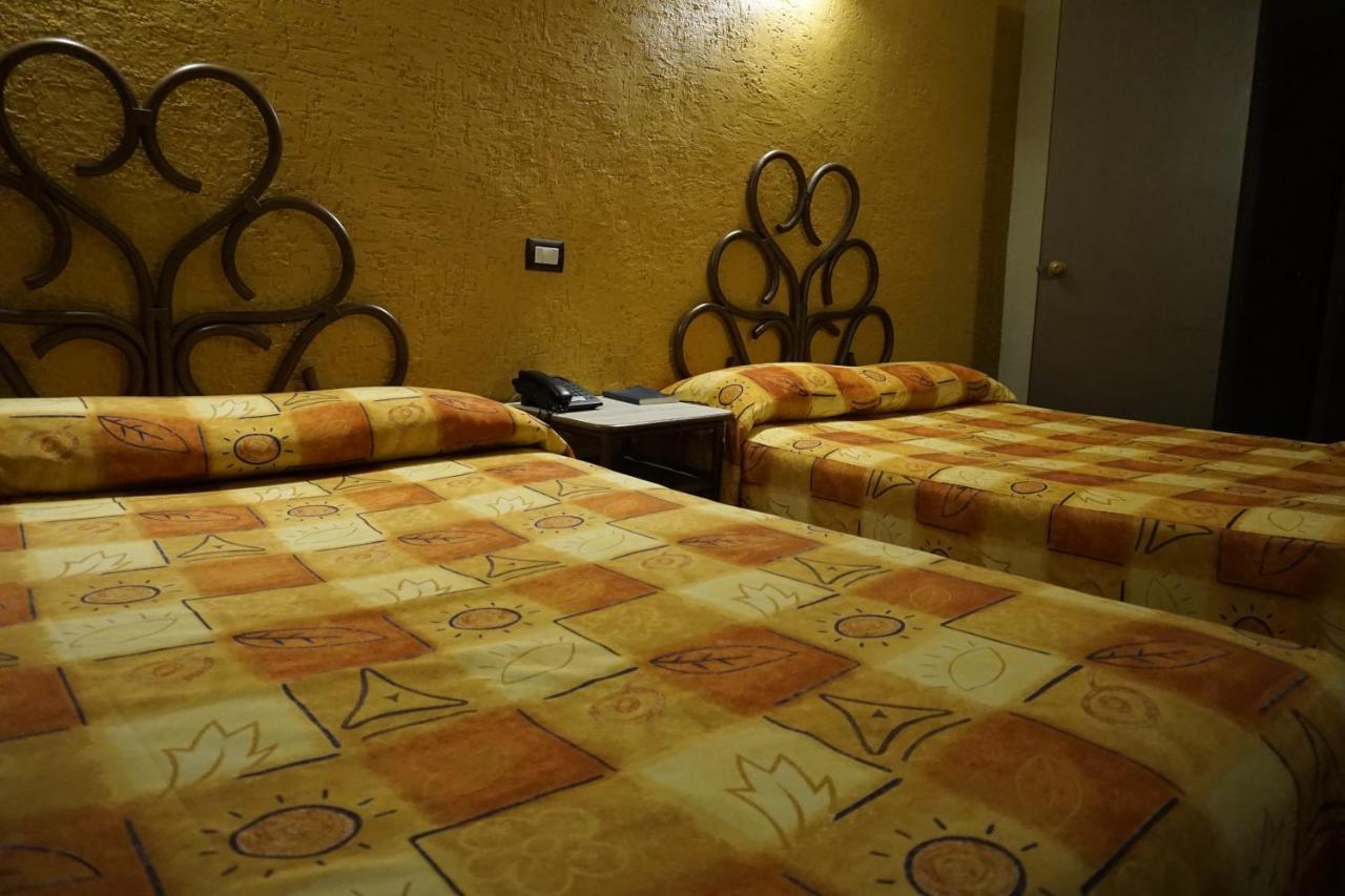 Hotel Plaza Crystal Xalapa Dış mekan fotoğraf